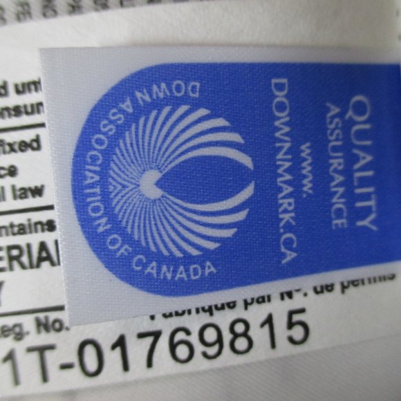 Canada Goose X Henry Poole Women's W1 Jacket Size L Navy NWT - Picture 11 of 14